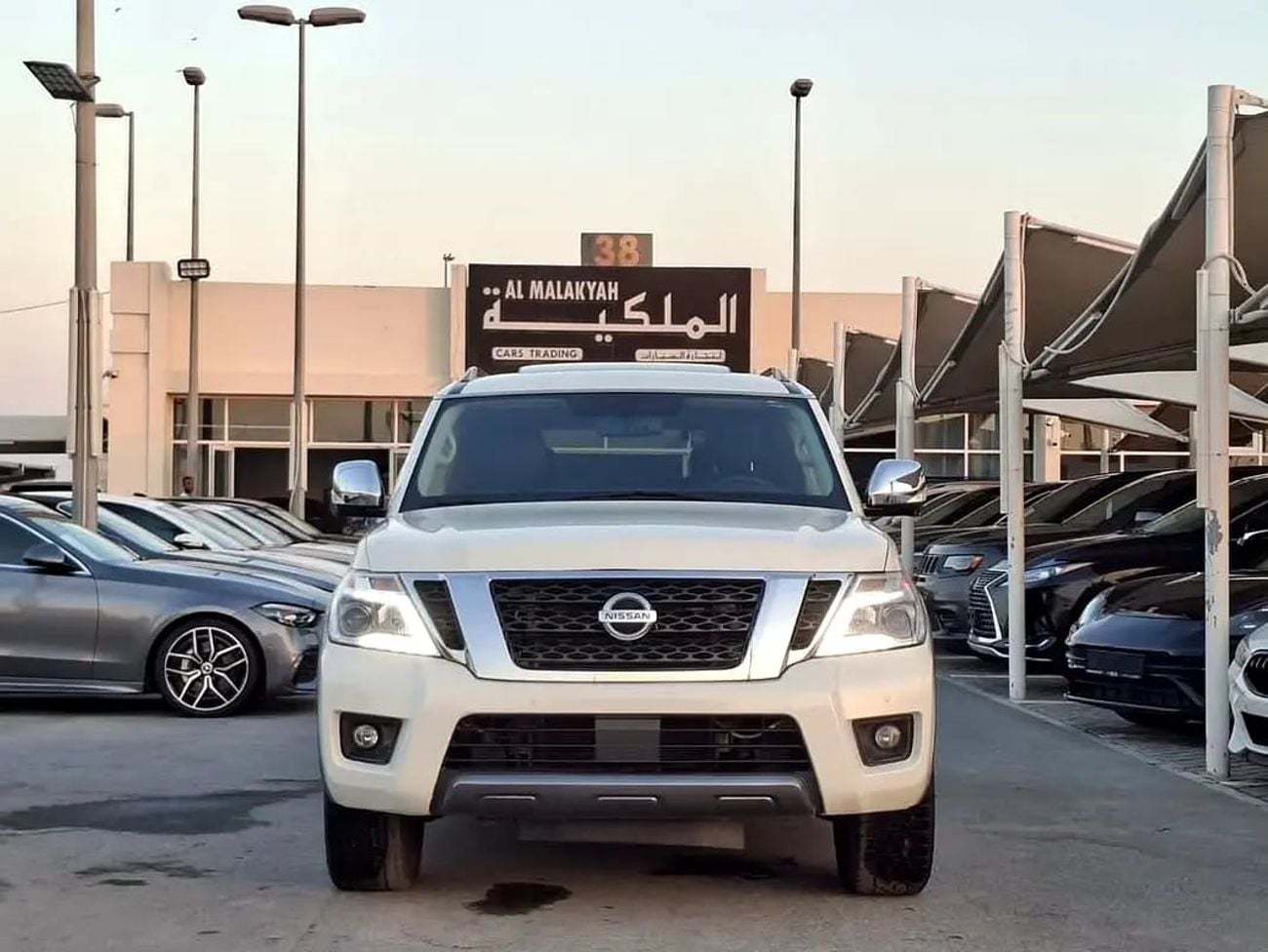 نيسان أرمادا SL - American Specs - Excellent Condition