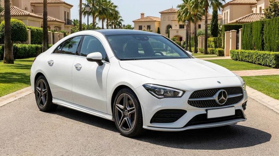 Mercedes Benz CLA250 PREMIUM
