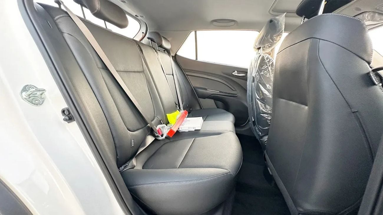 Kia KX1 1.4L FUN VERSION SUNROOF AT