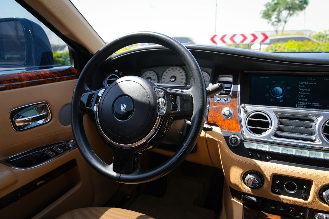 Rolls Royce Ghost 2011 GCC SPECS!! WELL MAINTAINED