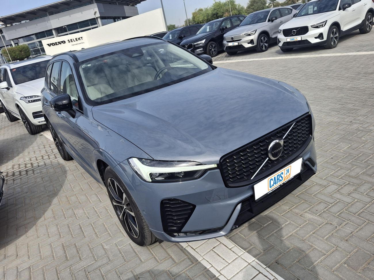 Volvo XC60 B5 ULTIMATE DARK 2 | Zero Down Payment | Home Test Drive