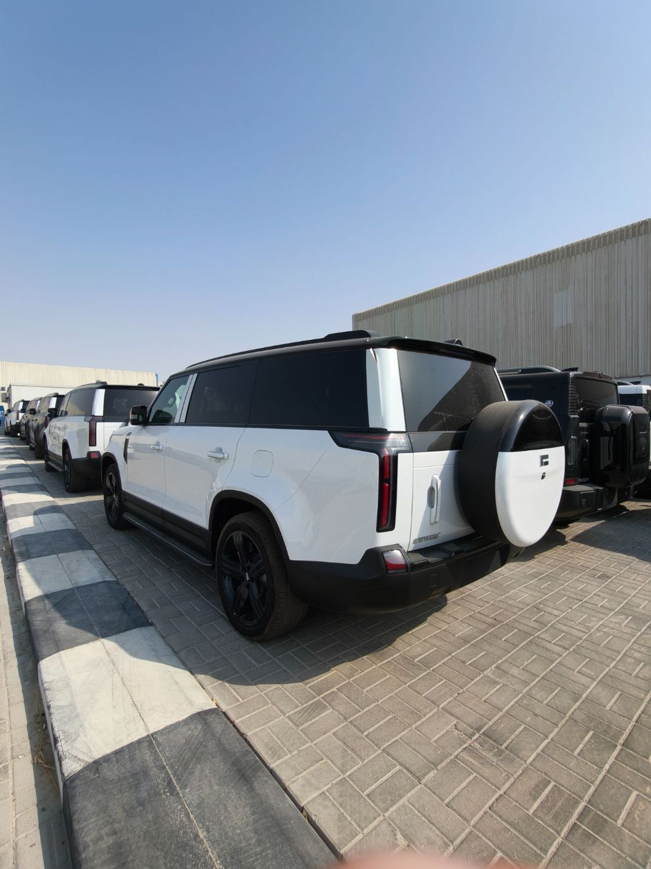 ROX 01 ROX 01 All-Round 7-Seater Long-Range Edition