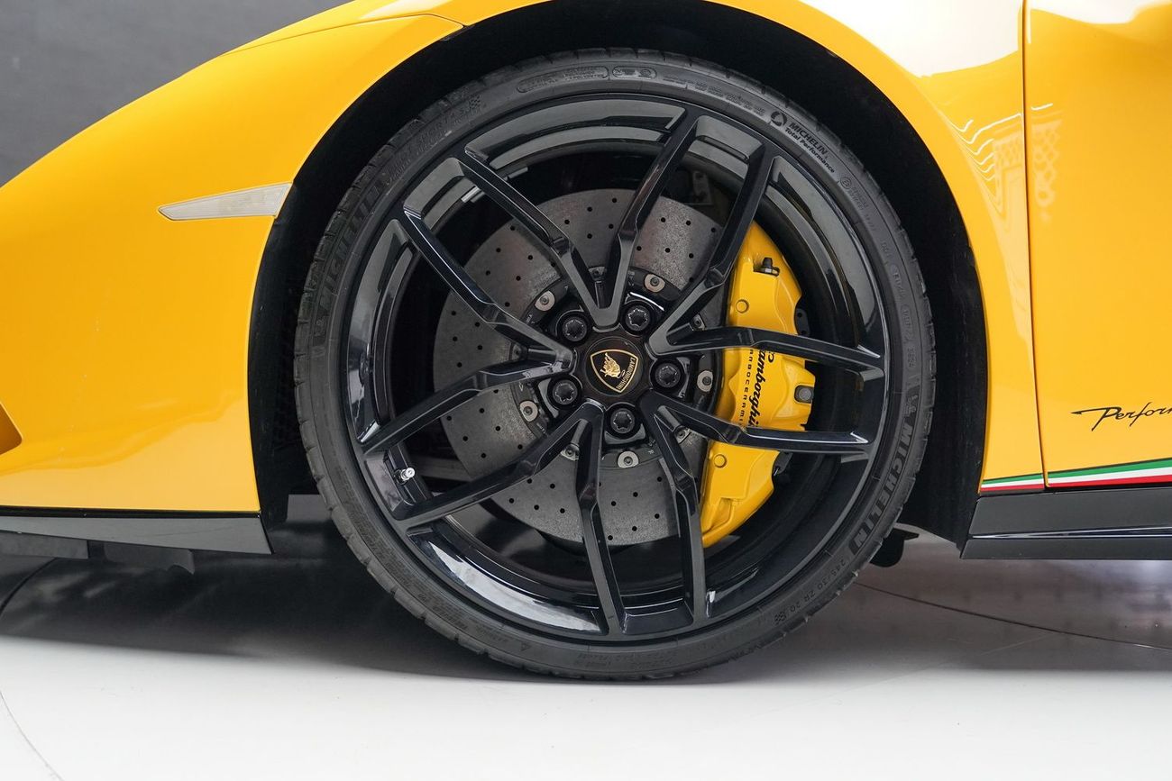 Lamborghini Huracan PERFORMANTE