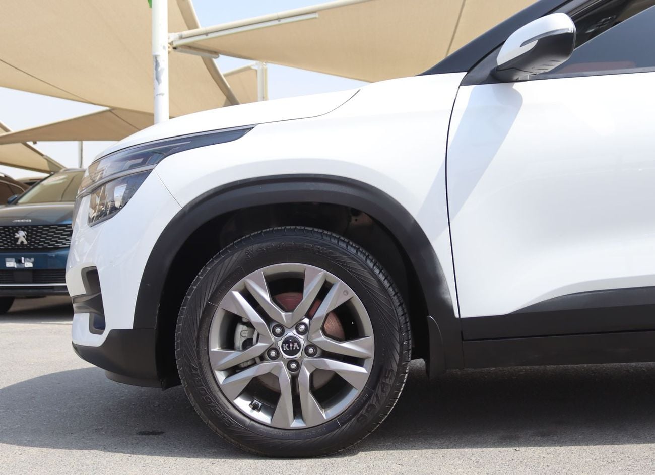 Kia Seltos LX 1.6L Kia Seltos - 2021- GCC-  Full Option - 1.6L - Low mileage - Excellent condition