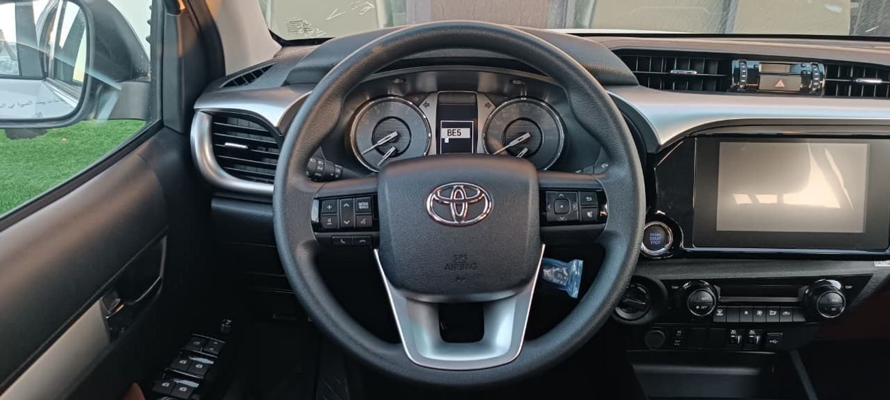 Toyota Hilux 2.7L 4X4 SGLX