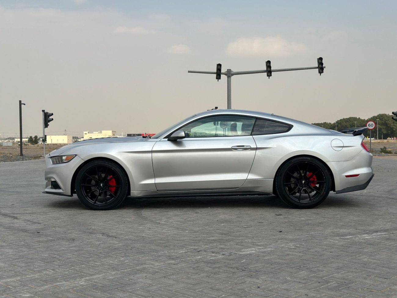 Ford Mustang MODEL 2016 car perfect condition inside and outside full option