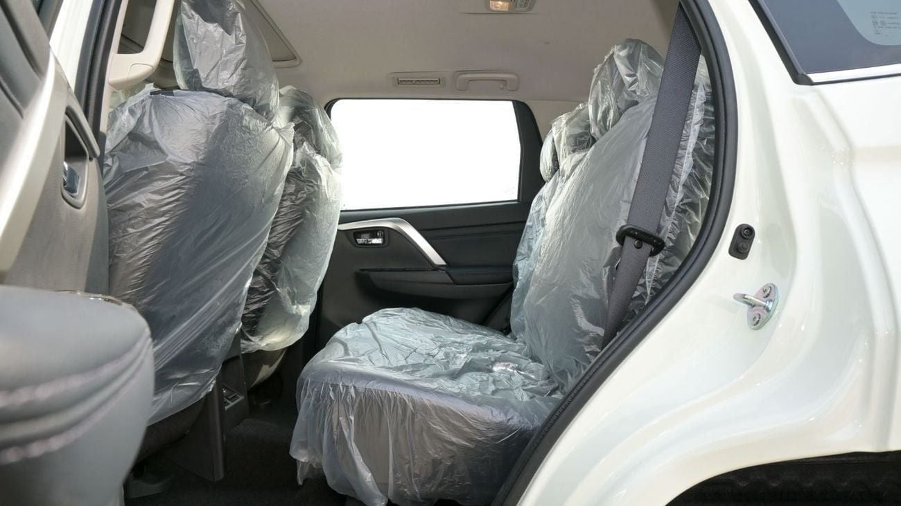 Mitsubishi Montero Sport Brand New Montero Sport 2025 Export 3.0L 4WD Petrol|White/Black|MONTEROSPORT-GLS-PREM-25|