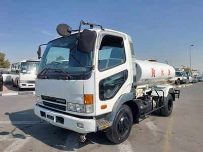 ميتسوبيشي فايتر MITSUBISHI FIGHTER WATER TANKER TRUCK RHD 2001 MODEL 8.2 L DIESEL MANUAL(PM50931)