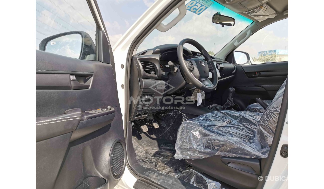 Toyota Hilux 2.4L Diesel, FULL OPTION, DVD + Camera , Leather Seats, Manual Gear Box, Fog Lights, (CODE # THW21)