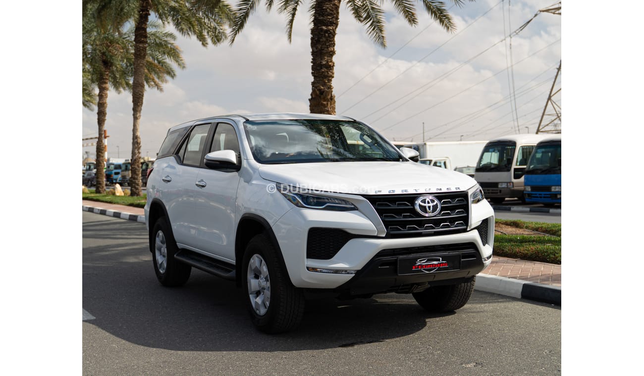 Toyota Fortuner 2023 TOYOTA FORTUNER SR 5 - 2.7L PETROL 4X4 , GCC