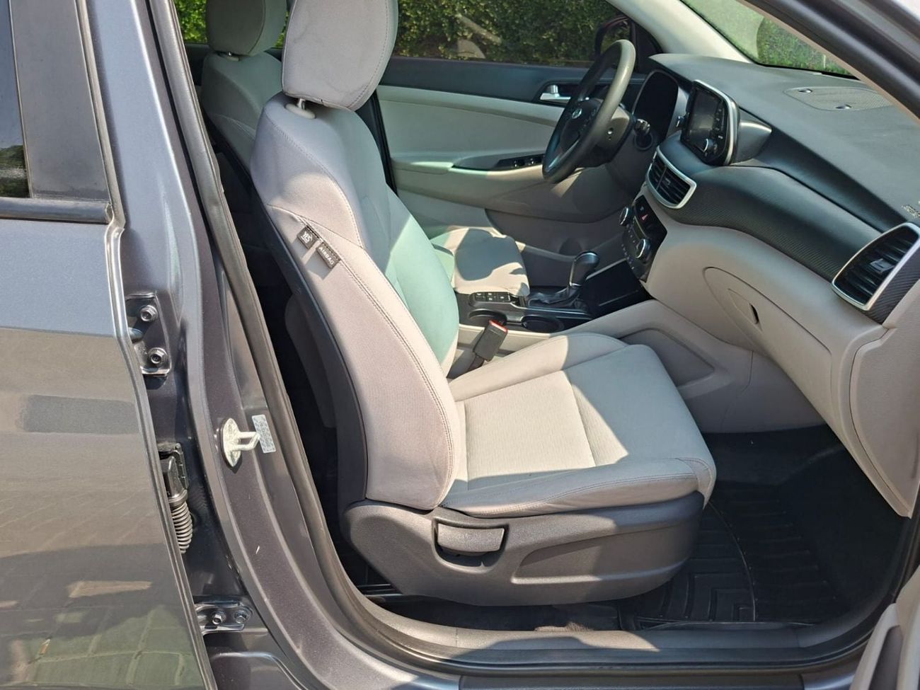 Hyundai Tucson GL MID