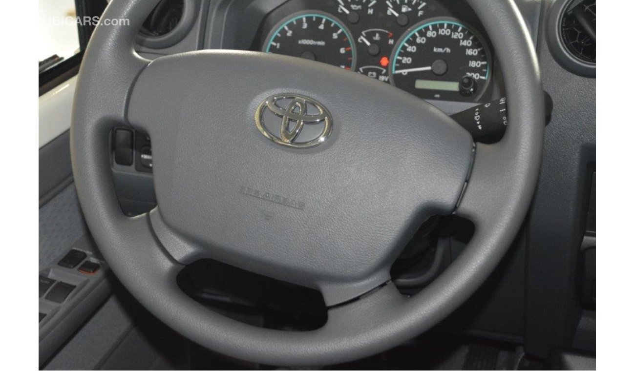Toyota Land Cruiser hardtop 2016 V6 4.0