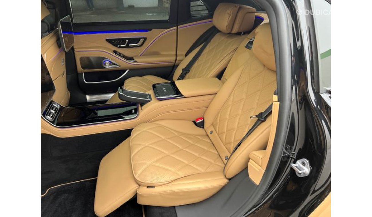 Mercedes-Benz S680 Maybach VIRGIL ABLOH 1 0f 250