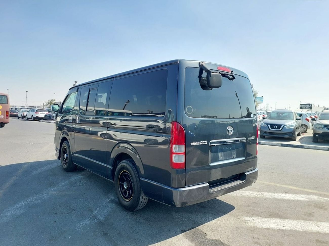 تويوتا هاياس (RAMADAN OFFER) TOYOTA HIACE VAN RHD 2005 MODEL 2.0 L PETROL AUTOMATIC(PM26783)
