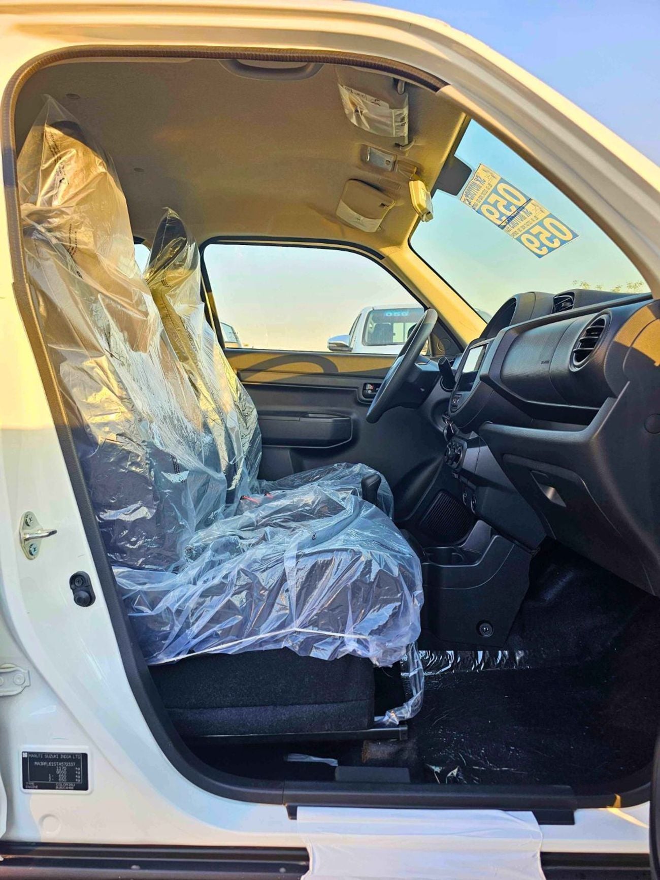 سوزوكي اسبريسو GL / 1.0L V3 A/T PETROL / ALLOY RIMS (CODE # SSPAGL)
