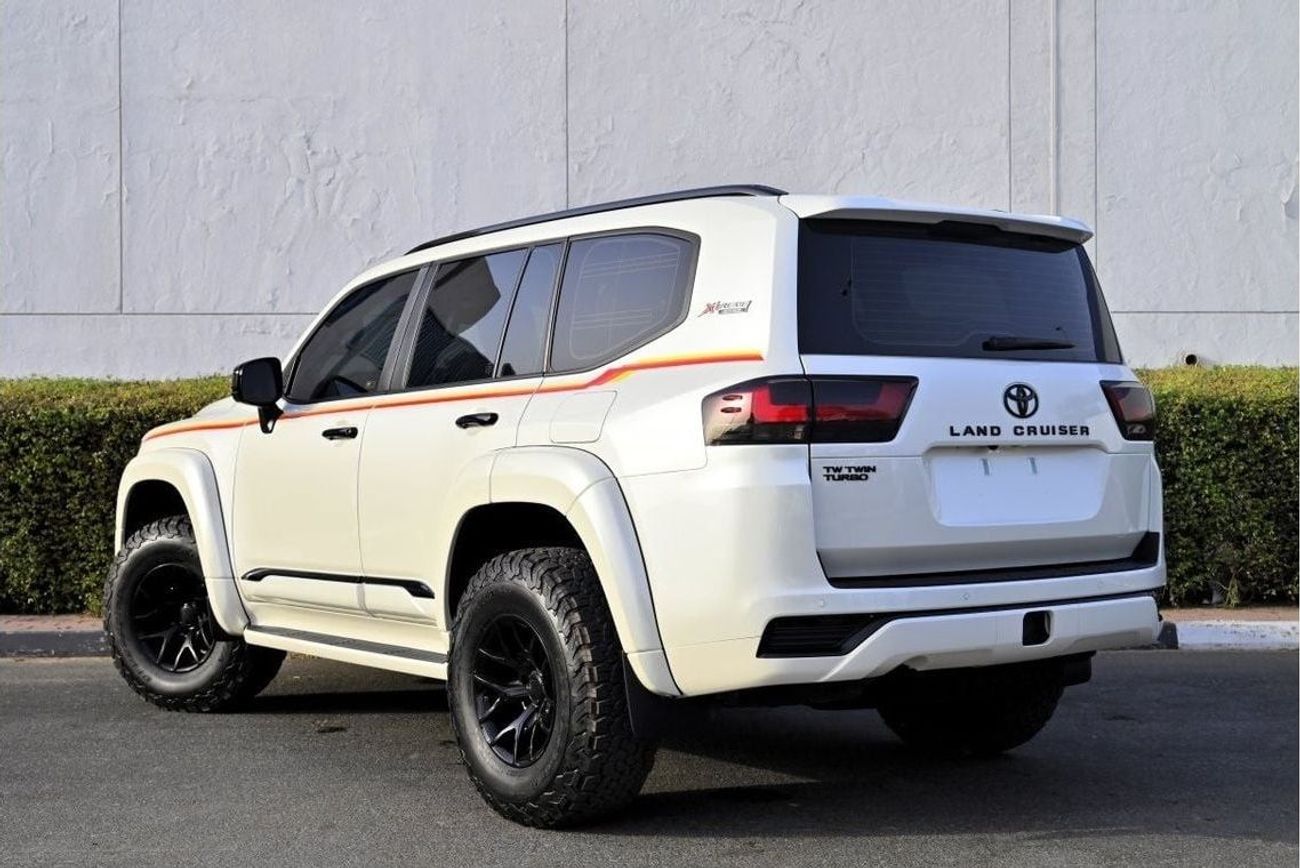 Toyota Land Cruiser 300 Xtreme