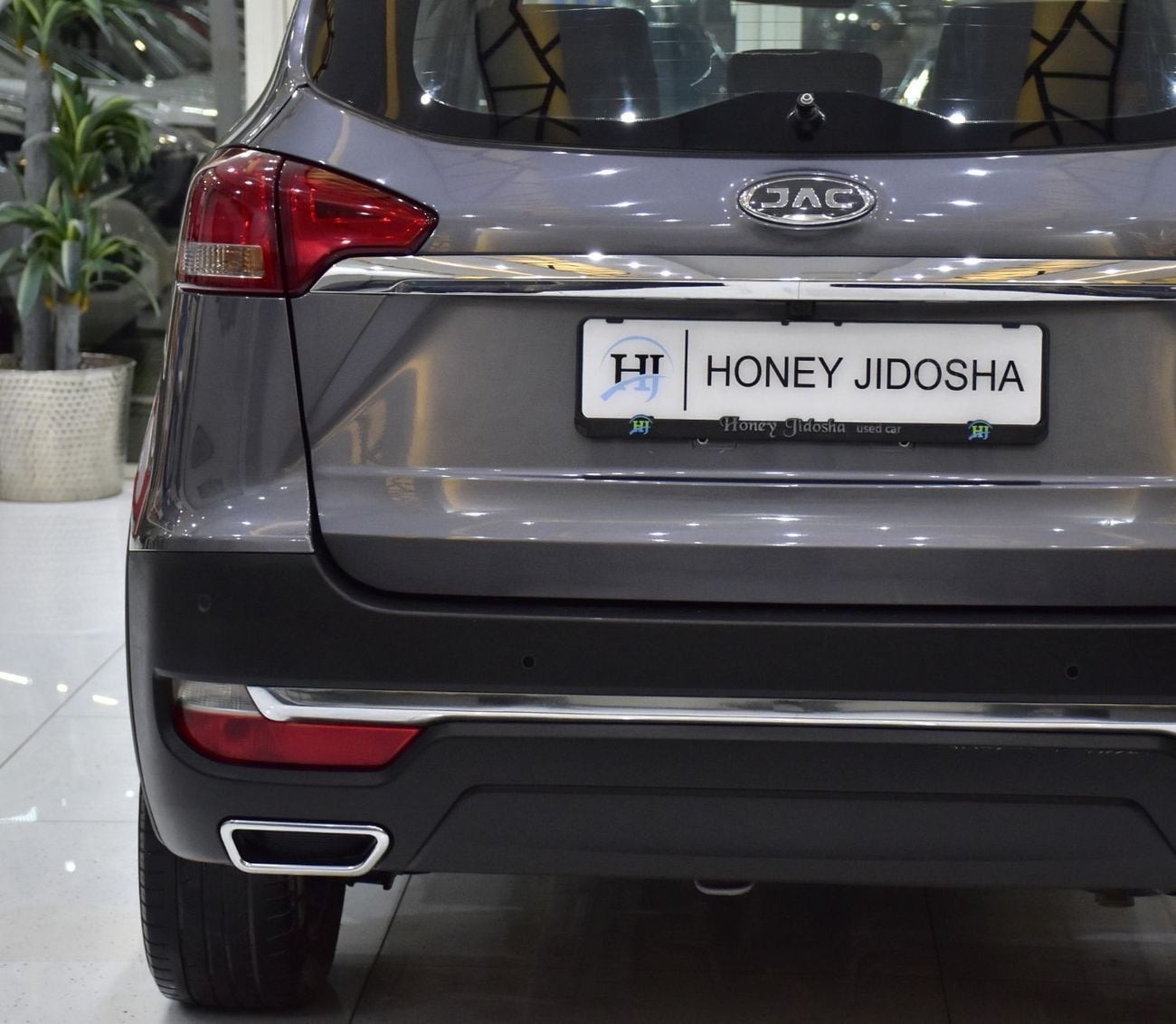 جاك JS3 COMFORT EXCELLENT DEAL for our JAC S3 ( 2023 Model ) in Grey Color GCC Specs