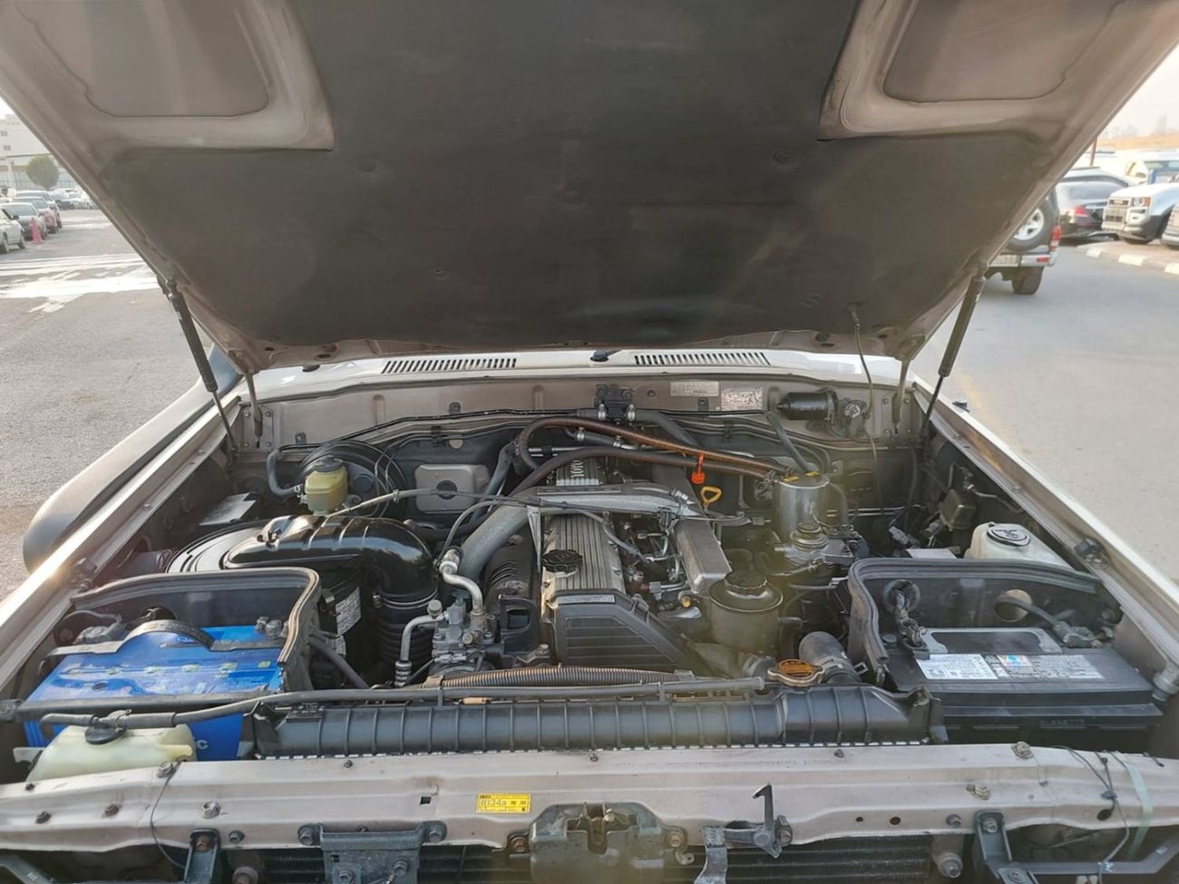 Toyota Land Cruiser TOYOTA LAND CRUISER SUV RHD 1994 MODEL 4.1 L DIESEL AUTOMATIC(PM47559)