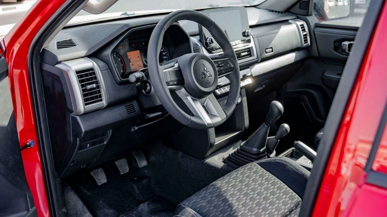 Mitsubishi L200 Mitsubishi L200 2.4L Petrol MT 2024