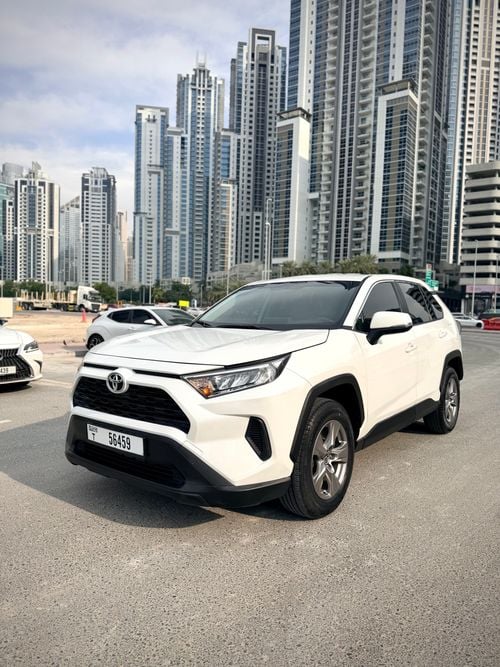 تويوتا راف ٤