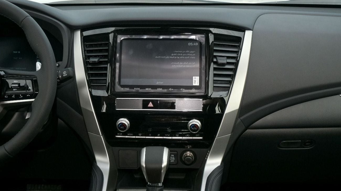Mitsubishi Montero Sport MONTERO SPORT 3.0L FULL OPTION