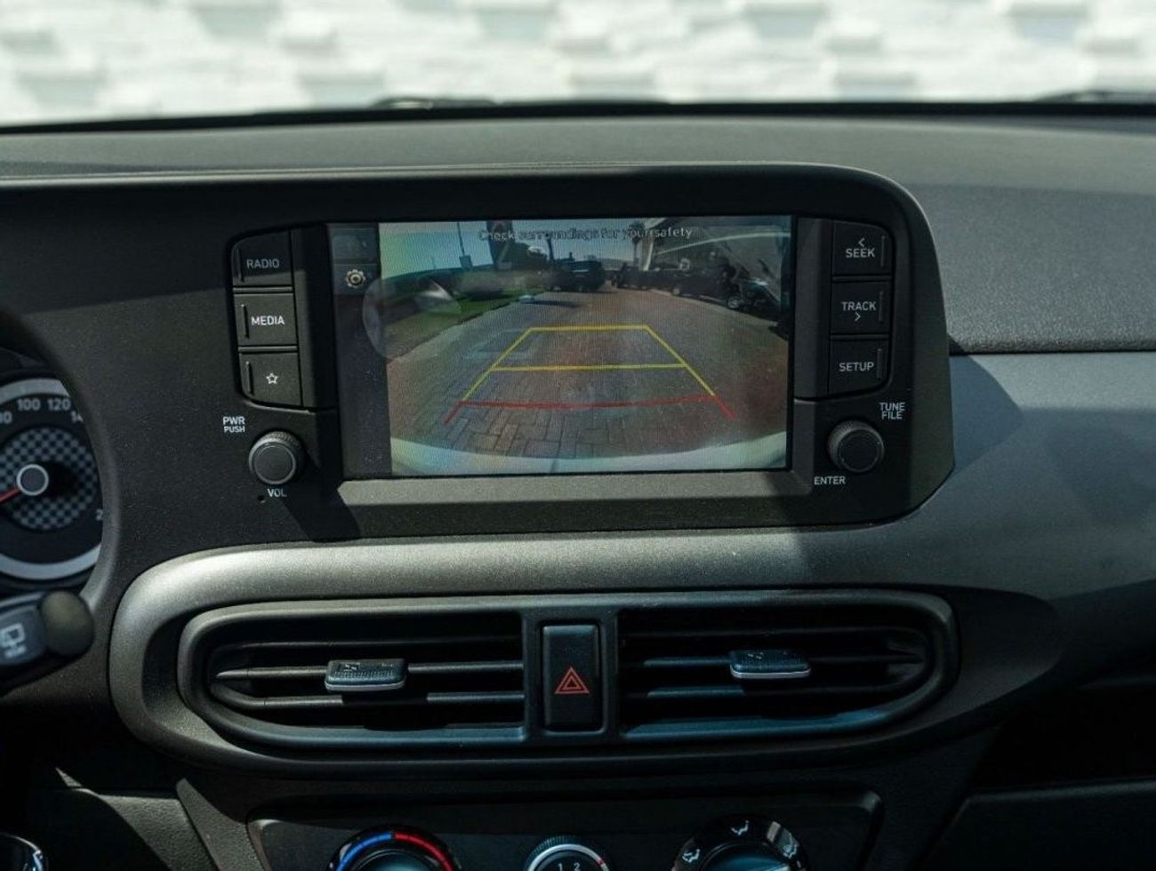 Hyundai Grand i10 AED 786 PM • 2025 BRAND NEW GRAND i10 SMART • OFFICIAL HYUNDAI WARRANTY UNTIL 5 YEARS