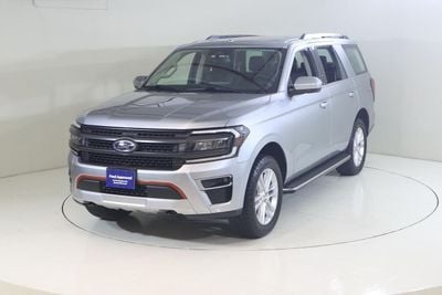 Ford Expedition XLT XT222 / AL TAYER MOTORS / AL QOUZ SHOWROOM