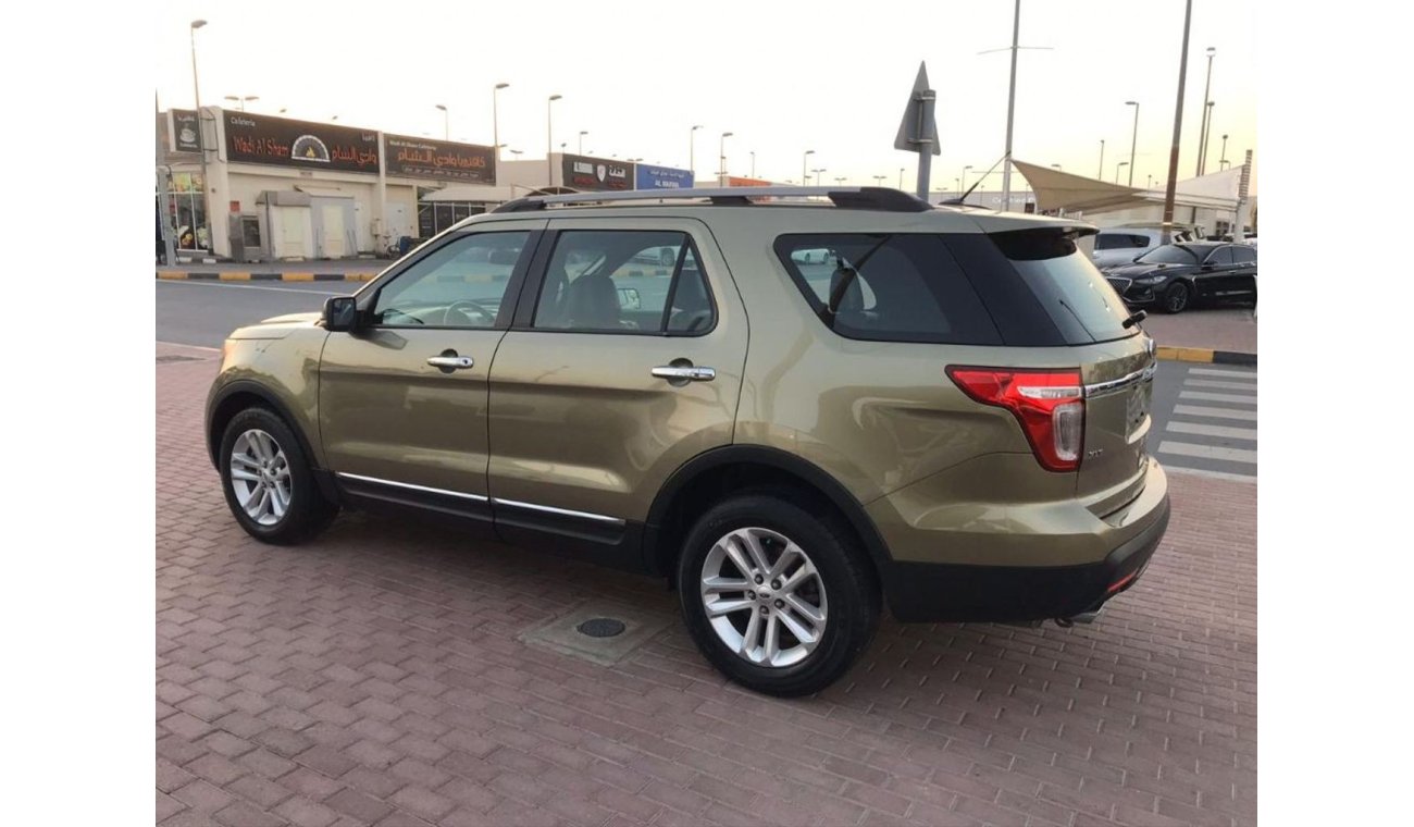 Ford Explorer Ford Explorer 2012  gcc full option for sale