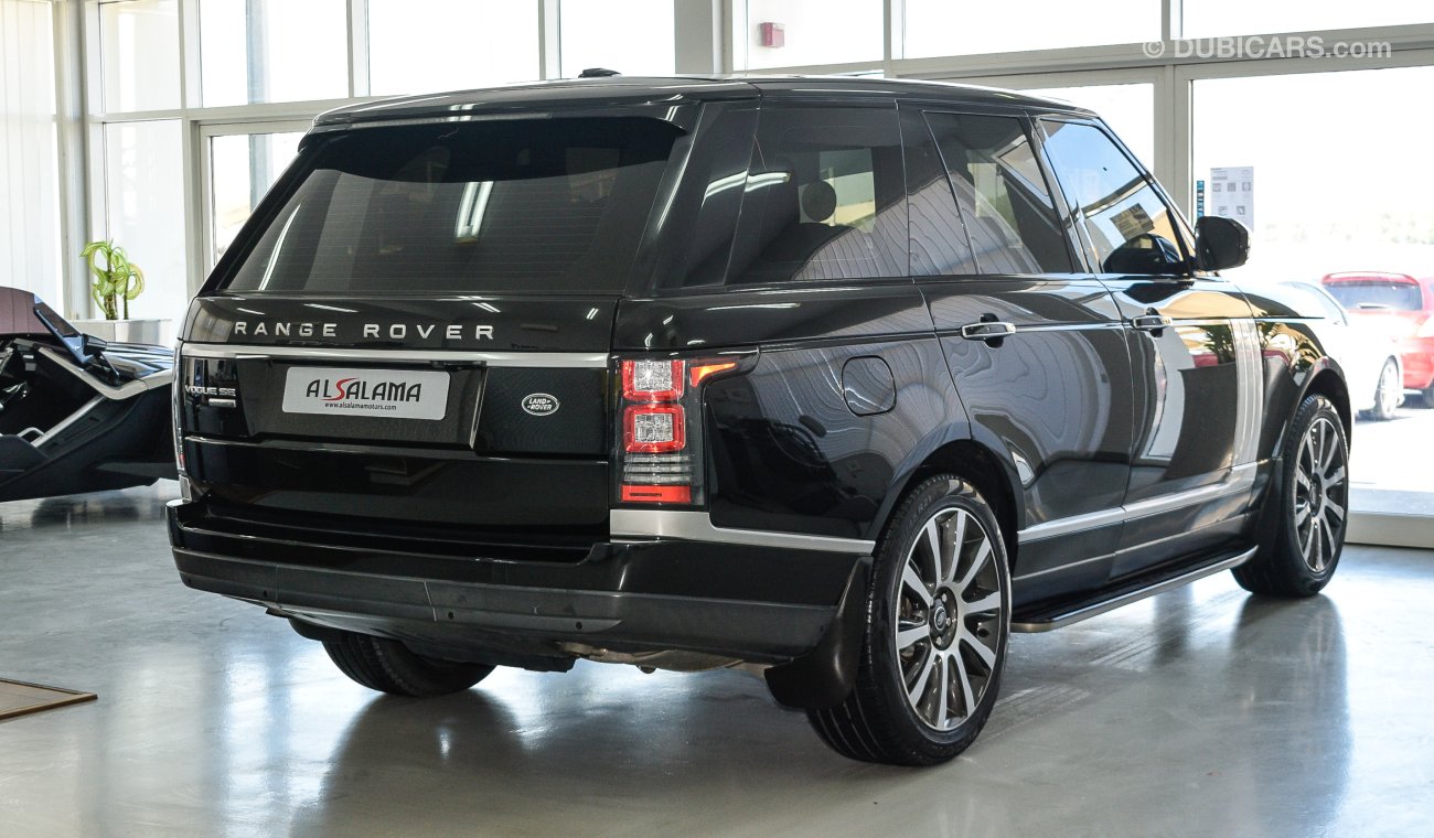 Land Rover Range Rover Vogue With Vogue SE Supercharged Badge