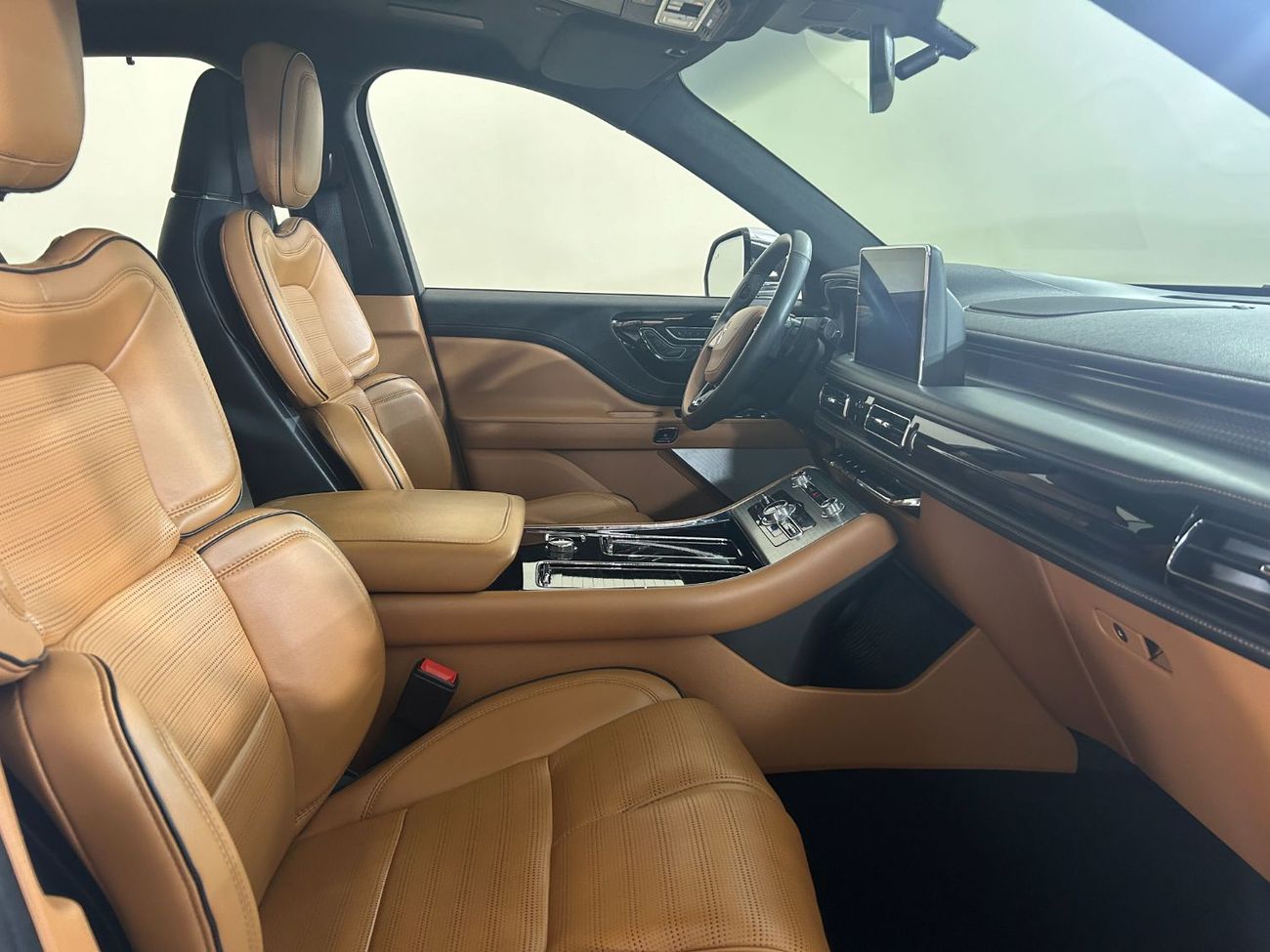 لينكولن أفياتور Presidential 3.0L