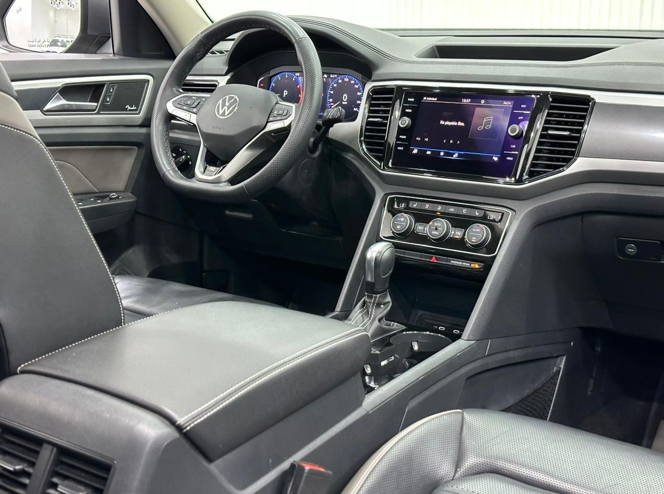 Volkswagen Teramont 2021 Volkswagen Teramont R-Line, OCT 2024 Al Naboodah Warranty + Service Contract, GCC