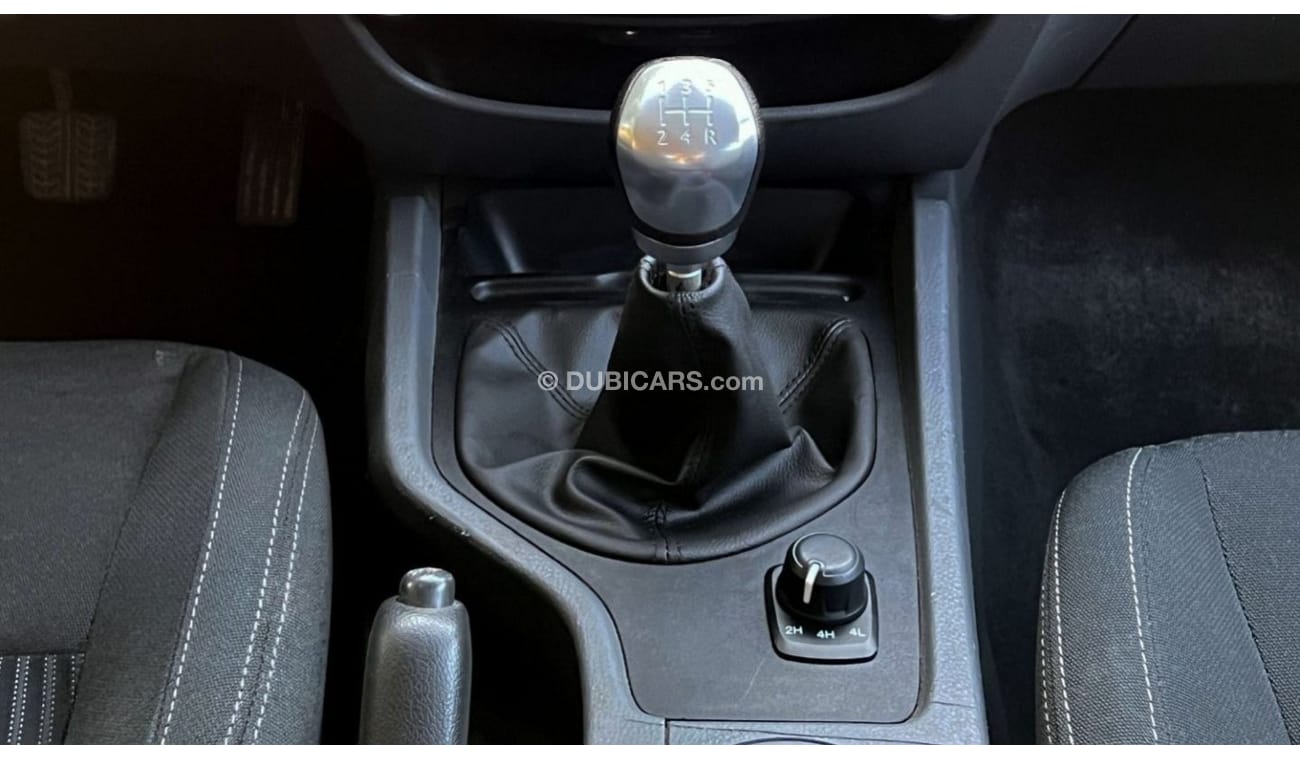 Ford Ranger XLT 2.5L Gasoline Manual GCC Specs