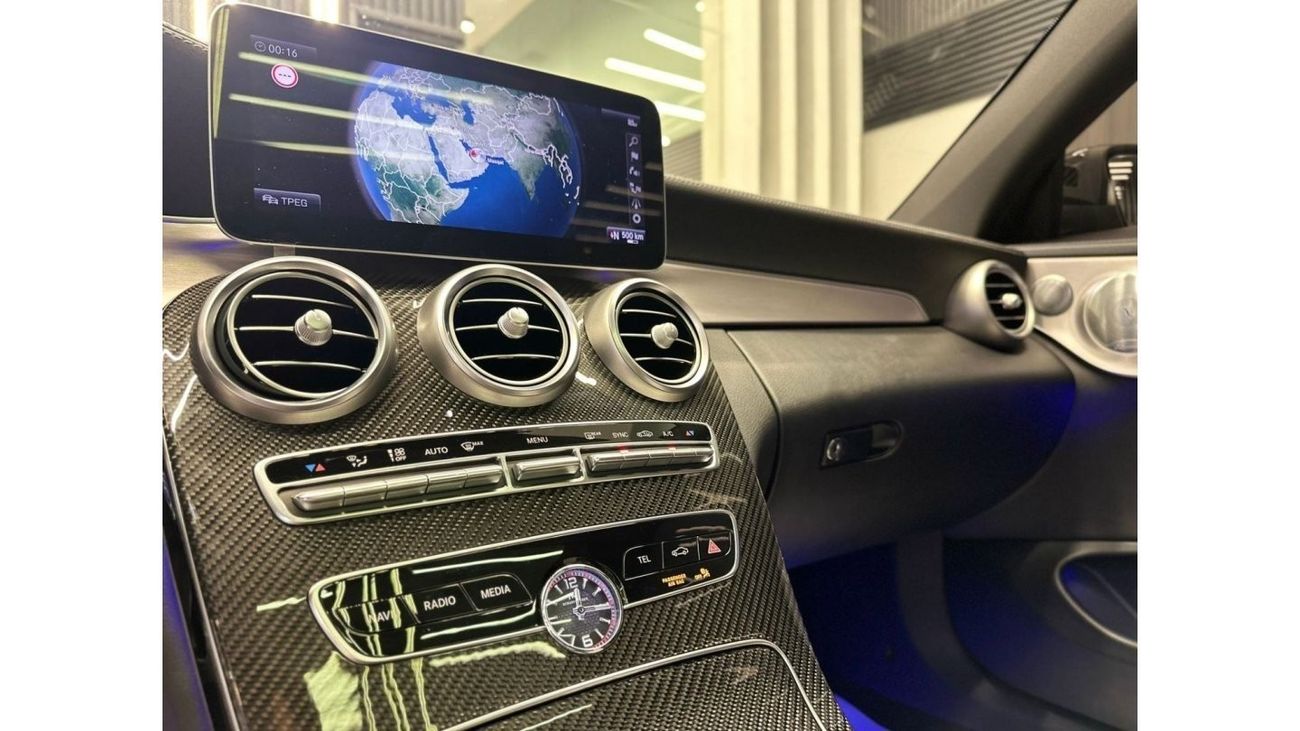 مرسيدس بنز C 63 AMG MERCEDES C63S MODEL 2020 KM 55000