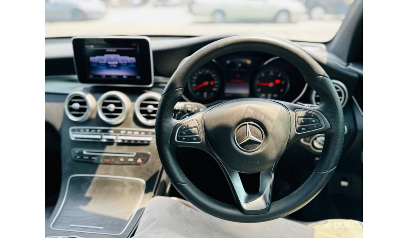 Mercedes-Benz GLC 220 d RIGHT HAND DRIVE