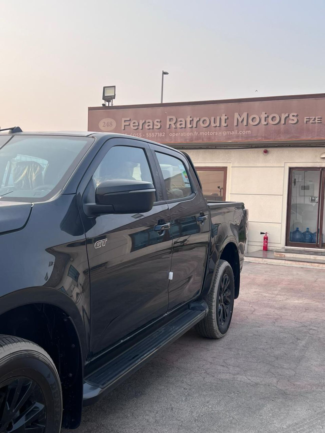 إيسوزو D ماكس
