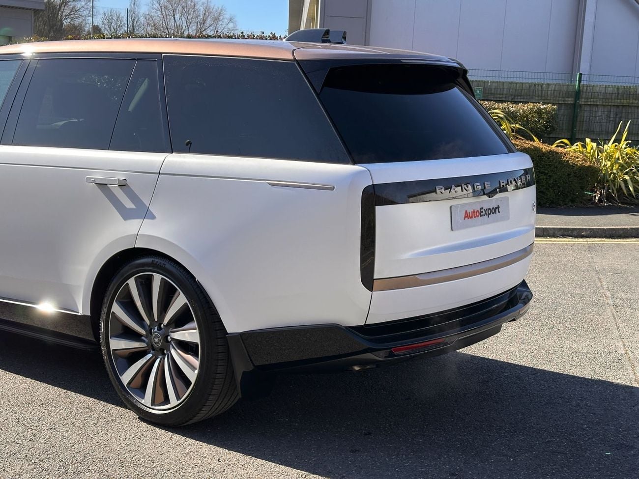 Land Rover Range Rover SV LWB P615 SV 4.4L P615 V8 Right Hand Drive