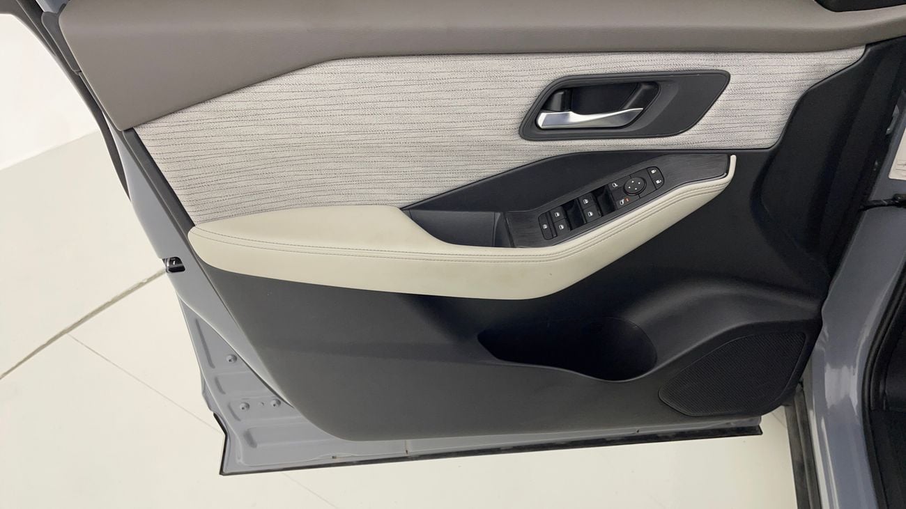 Nissan XTrail SV 2.5 | Zero Down Payment | Home Test Drive