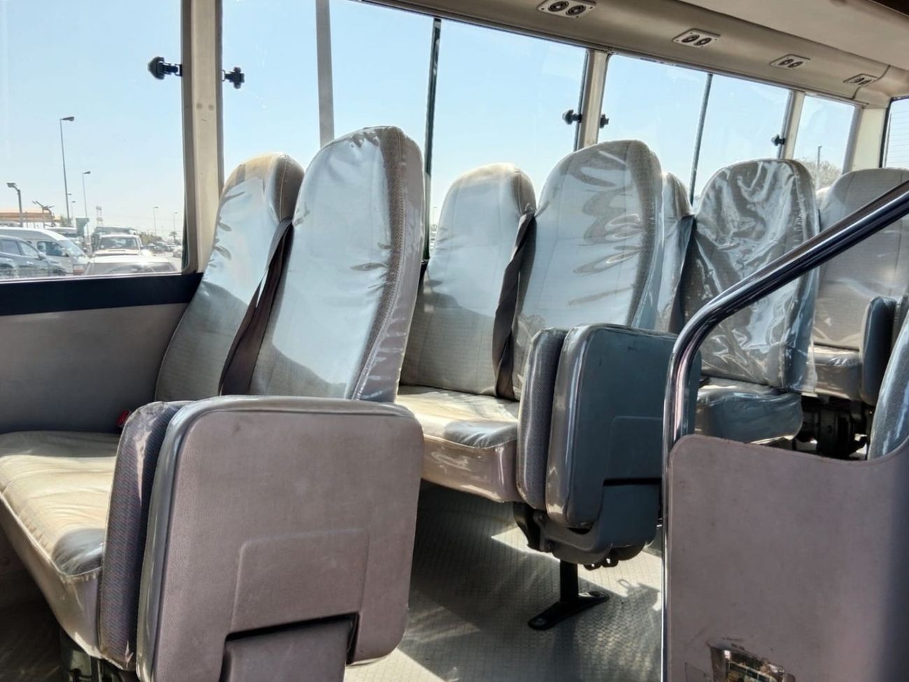 Toyota Coaster TOYOTA COASTER BUS RIGHT HAND DRIVE(PM11051)