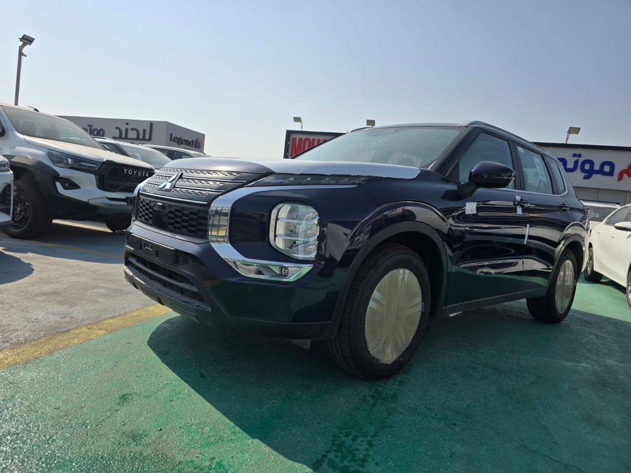 Mitsubishi Outlander GLX 2.4L GLX 2.5L