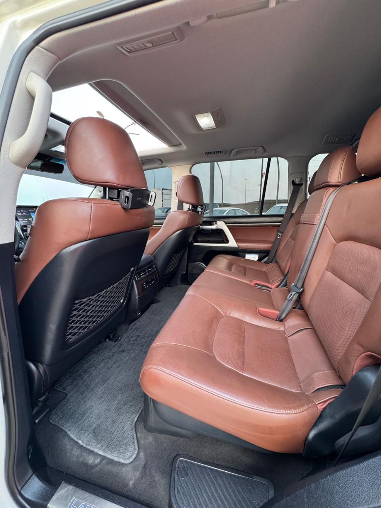 تويوتا لاند كروزر VXR 5.7L 4WD