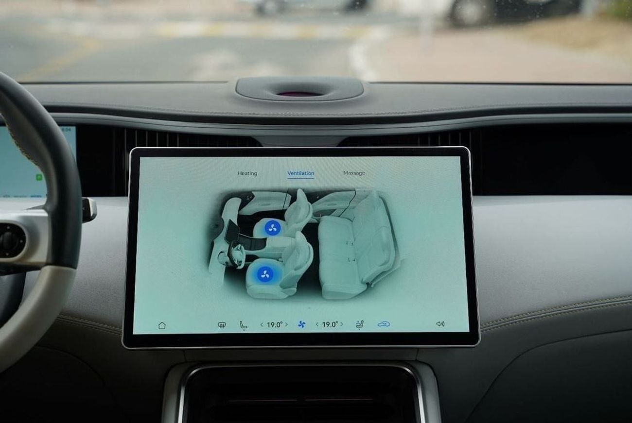 أفاتر 11 2025 AVATR 11 ULTRA LONG RANG 1-Motor SUV 0km