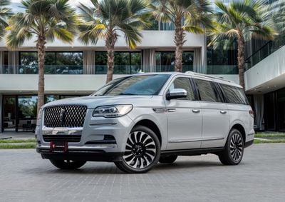 Lincoln Navigator PRESIDENTIAL Navigator Presidential | 4,328 P.M | 0% Downpayment | Excellent Condition!