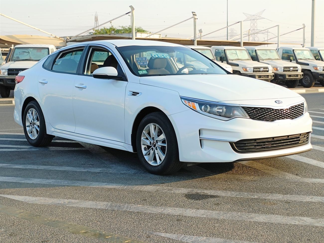 Kia Optima 2.4L Petrol / Driver Power Seat / Rear A/C (LOT # 97936)