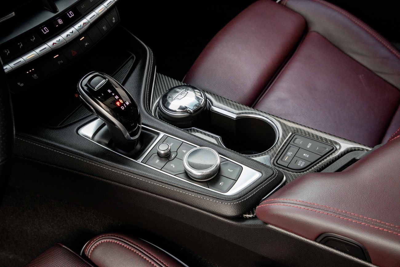 Cadillac CT4 CT4 V-Series | 2,546 P.M | 0% Downpayment | IMMACULATE!