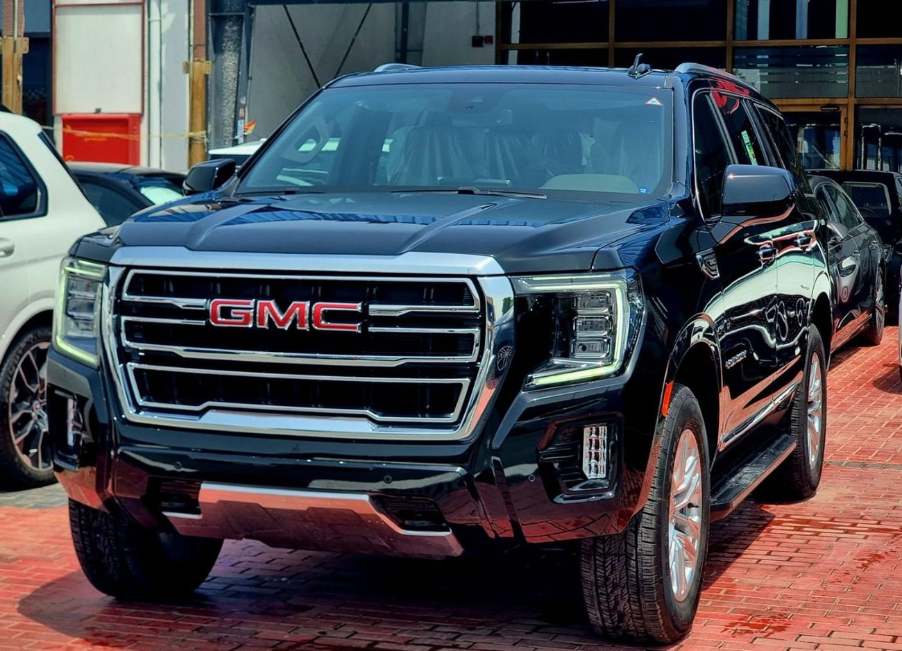 GMC Yukon SLT 5.3 L Under Warranty 2024 GCC