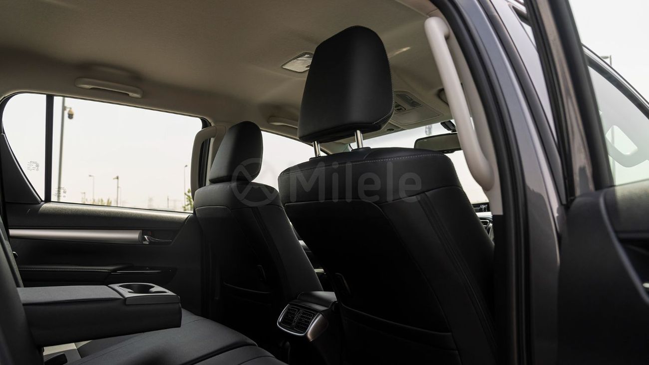 تويوتا هيلوكس (RHD) TOYOTA HILUX DC | EXPORT ONLY