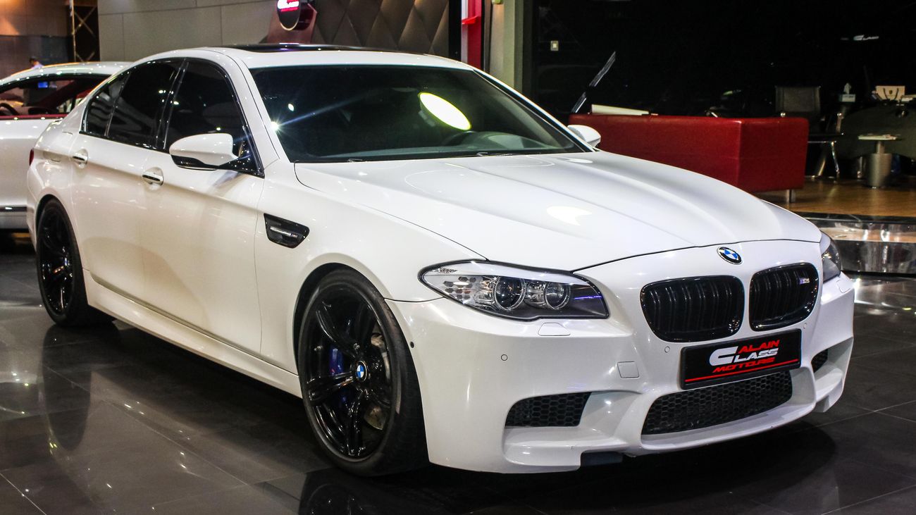 بي أم دبليو M5
