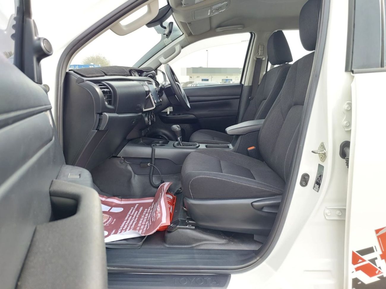 Toyota Hilux TOYOTA HILUX PICK UP RHD 2022 MODEL 2.8 L DIESEL AUTOMATIC(PM71300)