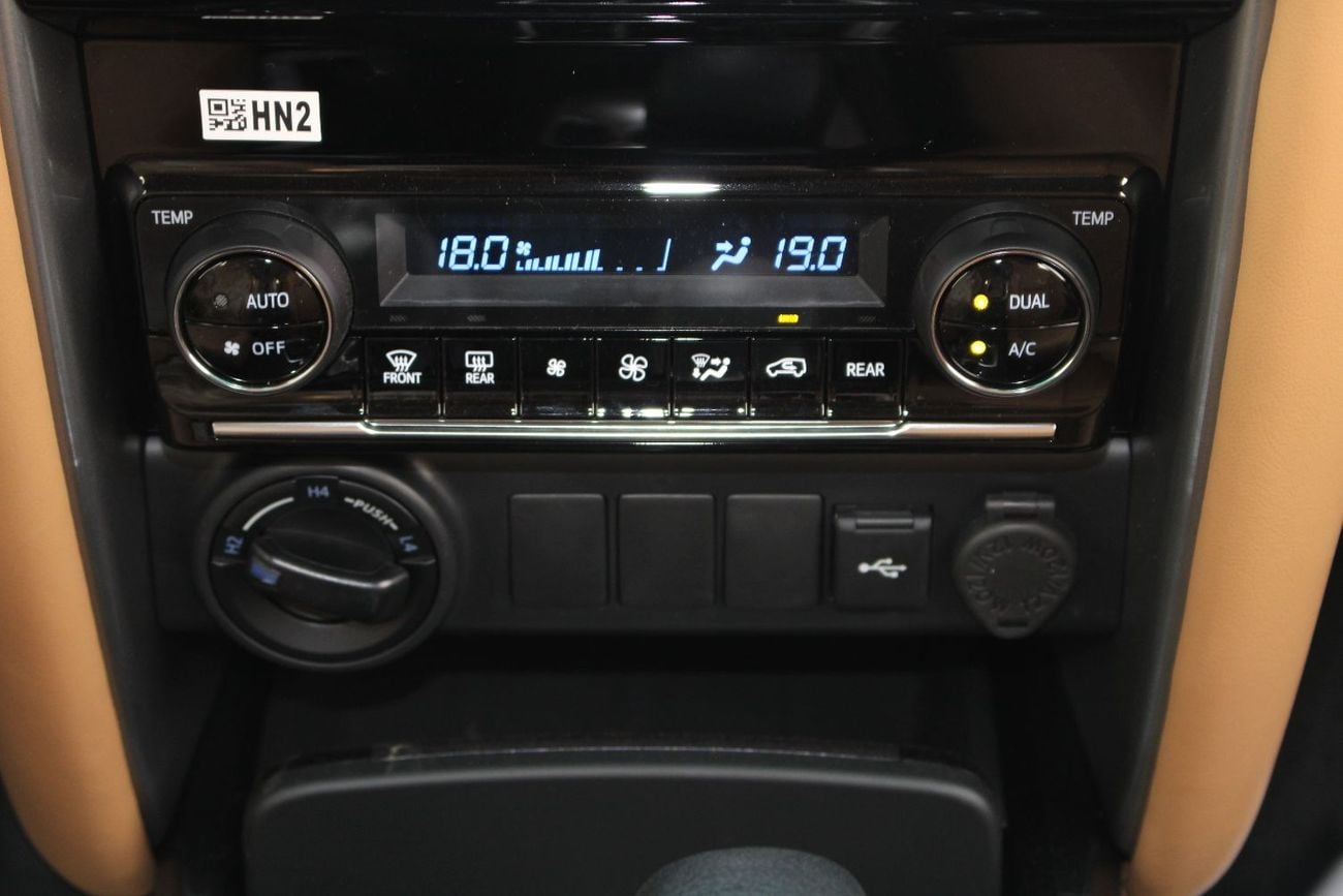 Toyota Fortuner TOYOTA FORTUNER 2.7L PETROL 4WD G AUTO