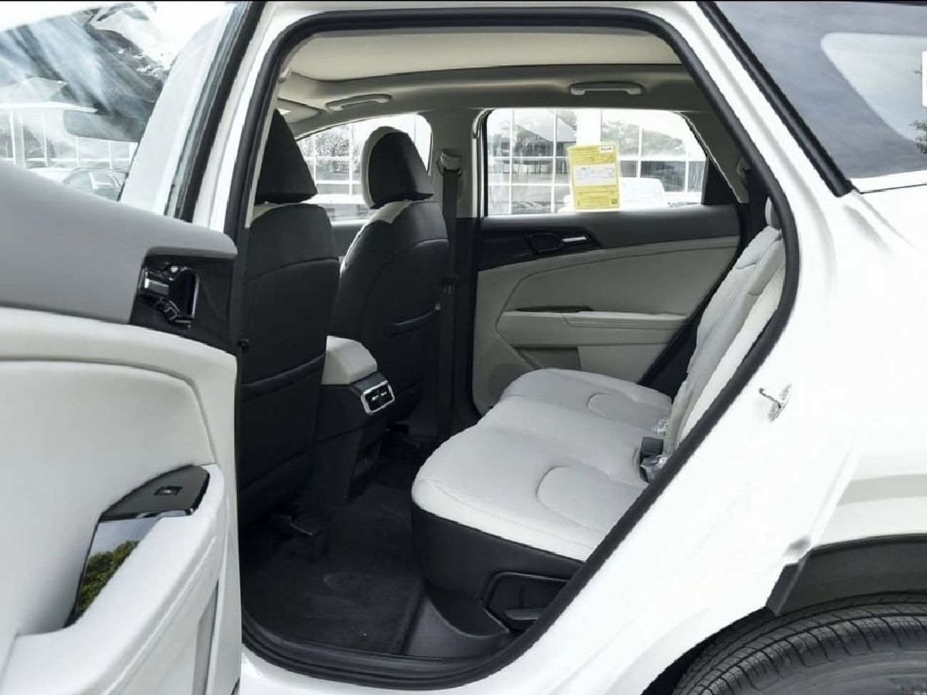 Kia Sportage STD (NON GCC)